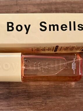 Amber-Toned Body Fragrance - Women Bath & Body